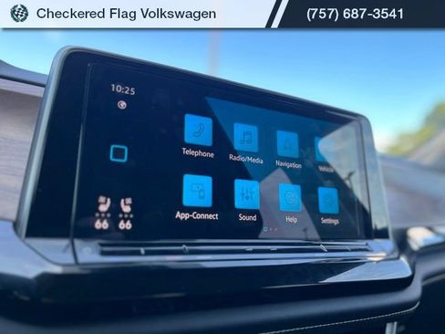 Used 2026 Volkswagen Atlas SE AWD/4WD image 37