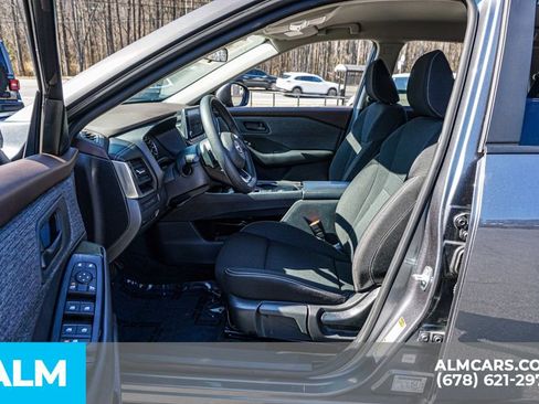 Used 2023 Nissan Rogue S image 19