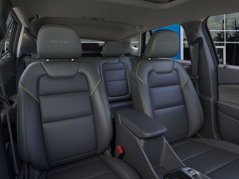 New 2026 Chevrolet Trax ACTIV w/ Sunroof Package FWD image 16