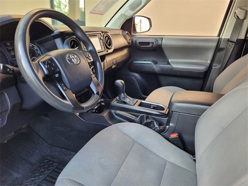 Certified 2018 Toyota Tacoma SR image 12