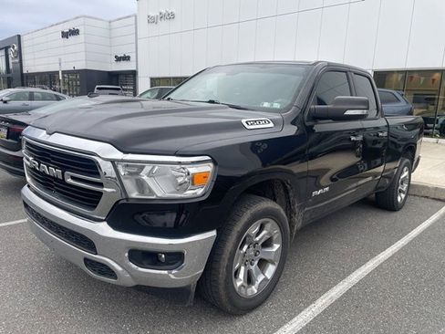 Used 2019 RAM 1500 Big Horn AWD/4WD image 3