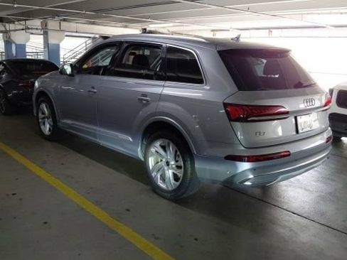 Used 2024 Audi Q7 3.0T Premium Plus AWD/4WD image 3