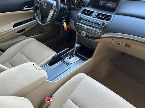 Used 2012 Honda Accord LX image 15