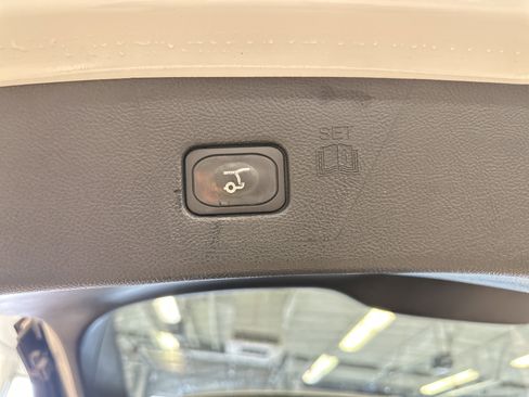 Used 2024 Ford Edge SEL w/ Convenience Package image 29