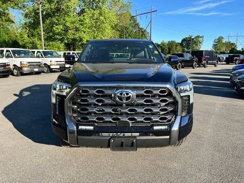Used 2024 Toyota Tundra Platinum AWD/4WD image 3