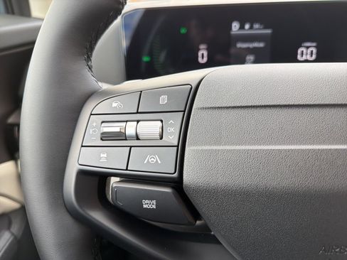 New 2026 Kia Sportage EX image 36