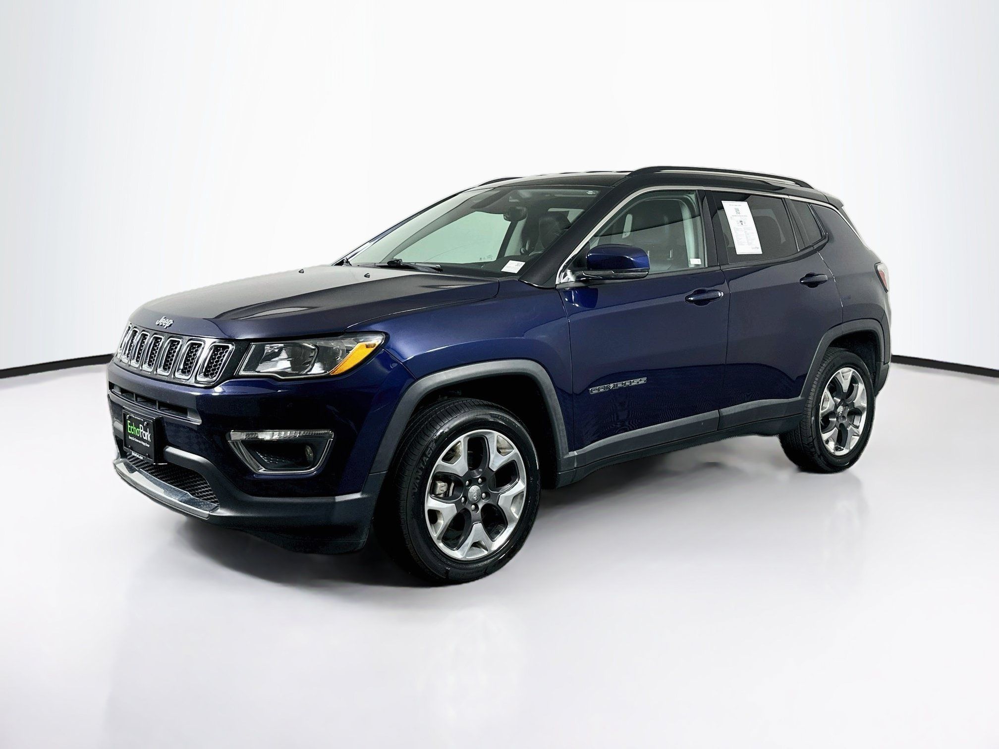 Used 2018 Jeep Compass Limited AWD/4WD image 3