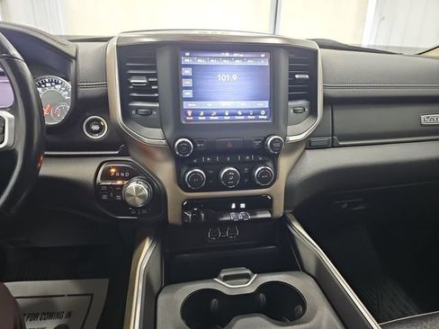 Used 2020 RAM 1500 Laramie w/ Off Road Group AWD/4WD image 17