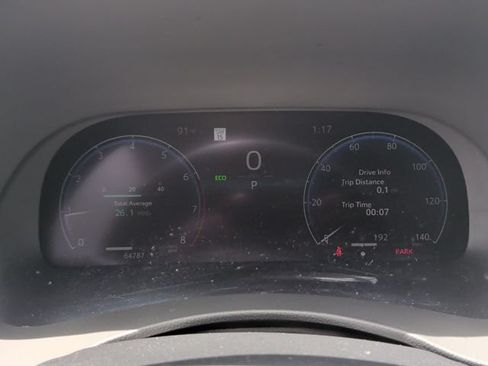Used 2024 Toyota Highlander Limited FWD image 22