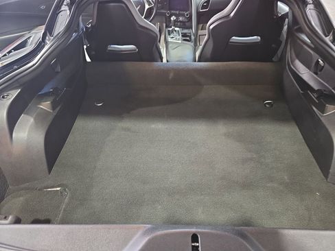 Used 2015 Chevrolet Corvette Stingray Coupe image 28