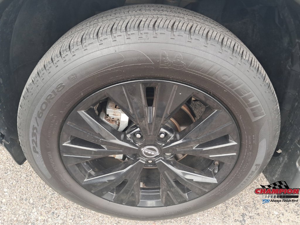 Used 2023 Nissan Rogue SV w/ SV Premium B Package AWD/4WD image 11