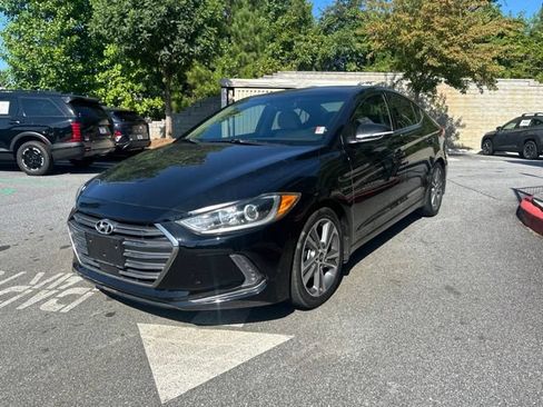Used 2018 Hyundai Elantra Limited w/ Limited Ultimate Package 02 FWD image 3
