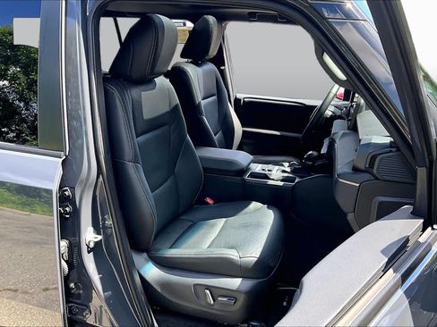 Used 2024 Toyota Land Cruiser w/ Premium Package AWD/4WD image 8
