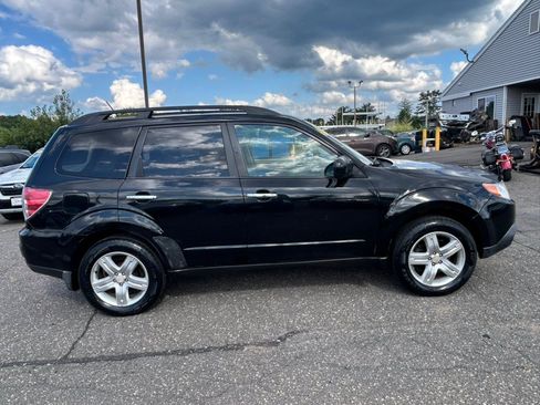 Used 2010 Subaru Forester 2.5X Premium w/ Popular Equipment Group 1B AWD/4WD image 4
