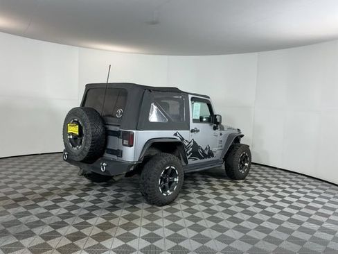 Used 2014 Jeep Wrangler Sport AWD/4WD image 5
