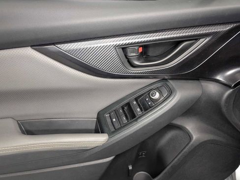 Used 2021 Subaru Crosstrek 2.5i Sport w/ Moonroof Package image 38