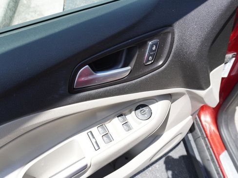 Used 2015 Ford C-MAX SE w/ Equipment Group 201A FWD image 26