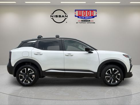 New 2026 Nissan Kicks SV w/ Cold Weather Package AWD/4WD image 2