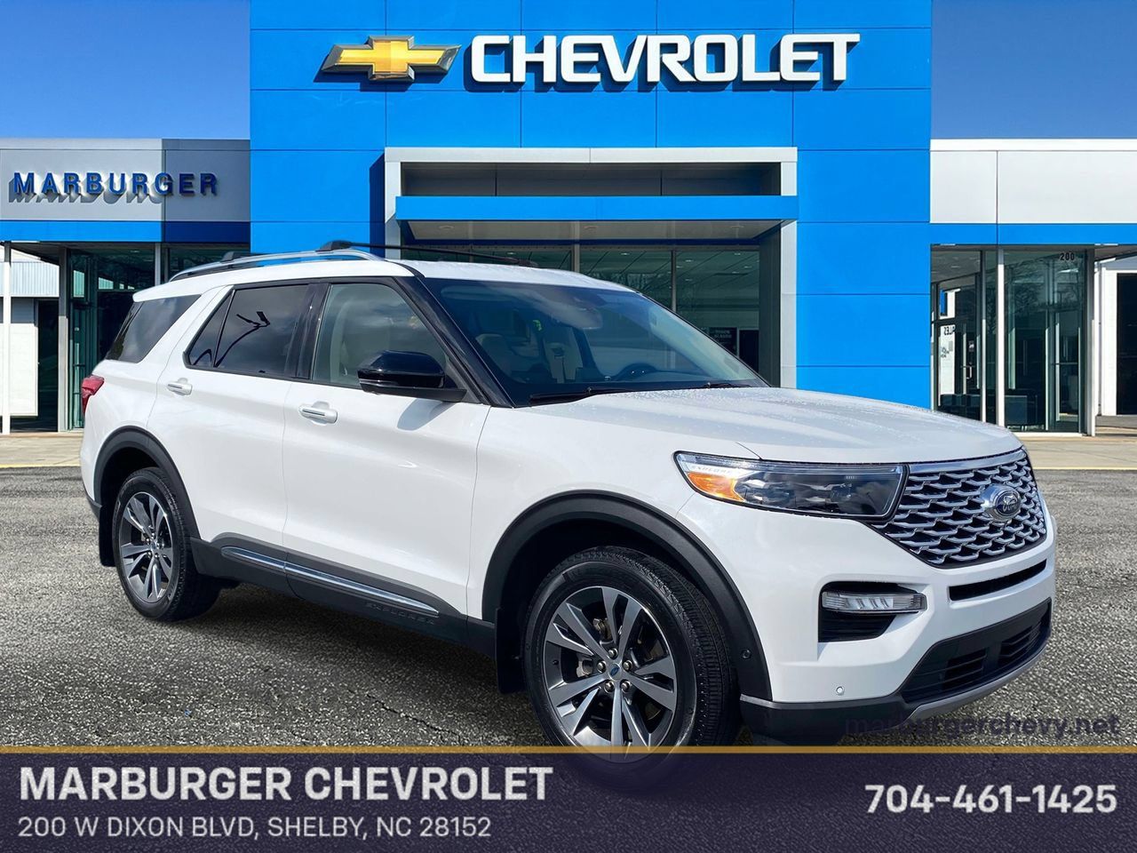 Used 2020 Ford Explorer Platinum w/ Premium Technology Package AWD/4WD image 1