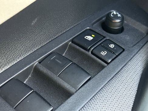 Used 2024 Toyota Corolla LE FWD image 17