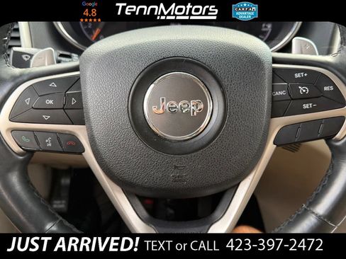 Used 2017 Jeep Grand Cherokee Limited AWD/4WD image 16