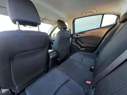 Used 2015 MAZDA MAZDA3 i Sport image 11
