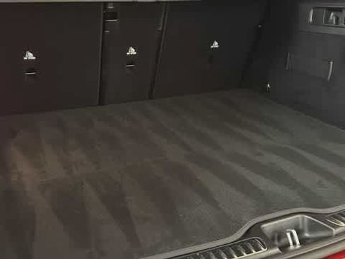 Certified 2026 Mercedes-Benz GLC 300 4MATIC image 33