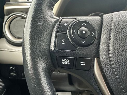 Used 2015 Toyota RAV4 Limited image 14