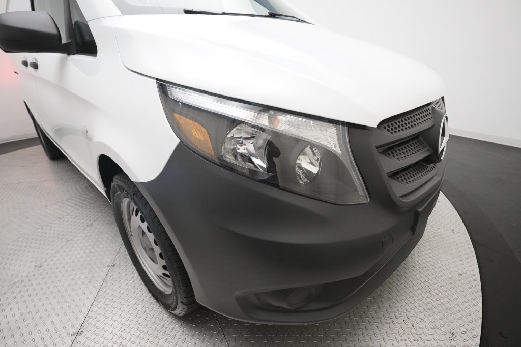 Used 2017 Mercedes-Benz Metris image 19