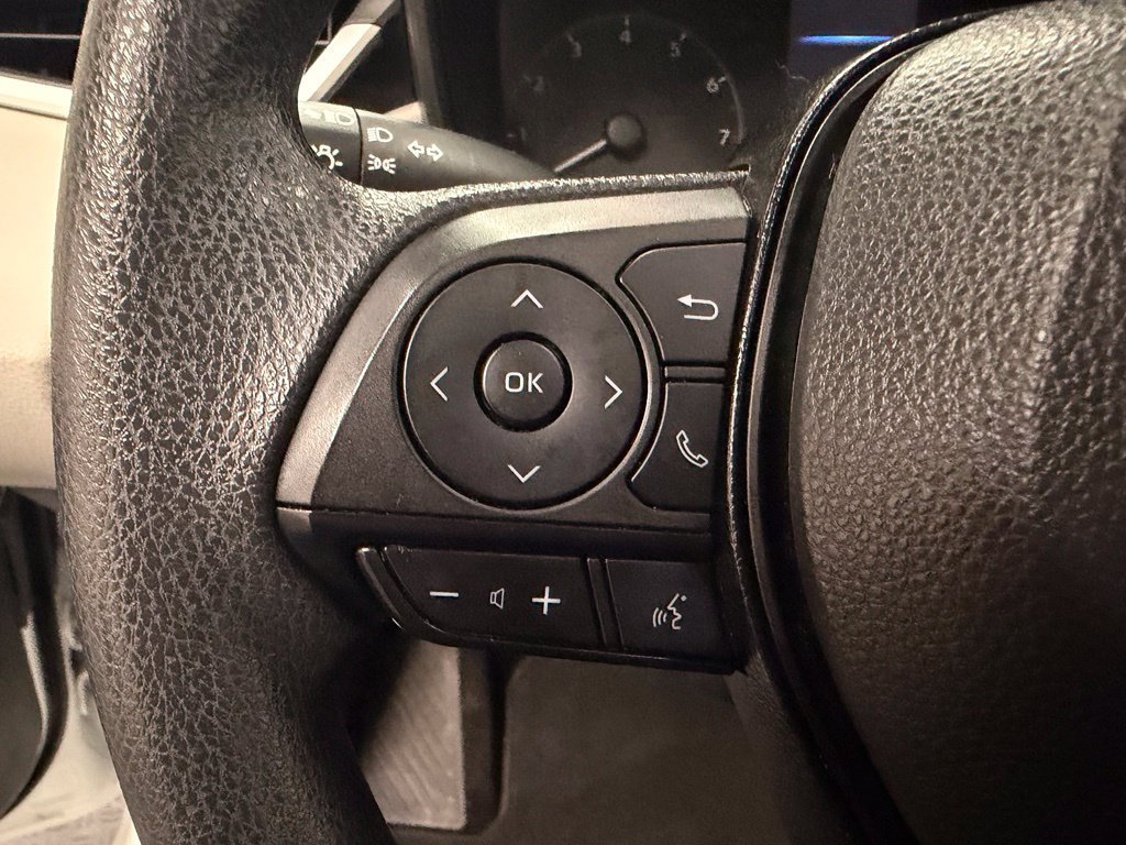 Used 2023 Toyota Corolla LE w/ Carpet Mat Package (TMS) FWD image 18