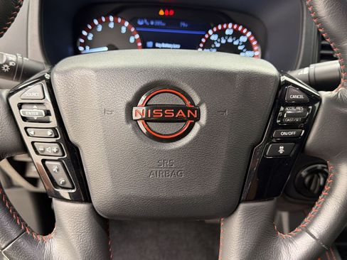 Used 2023 Nissan Frontier PRO-4X w/ Pro-4X Premium Package AWD/4WD image 21