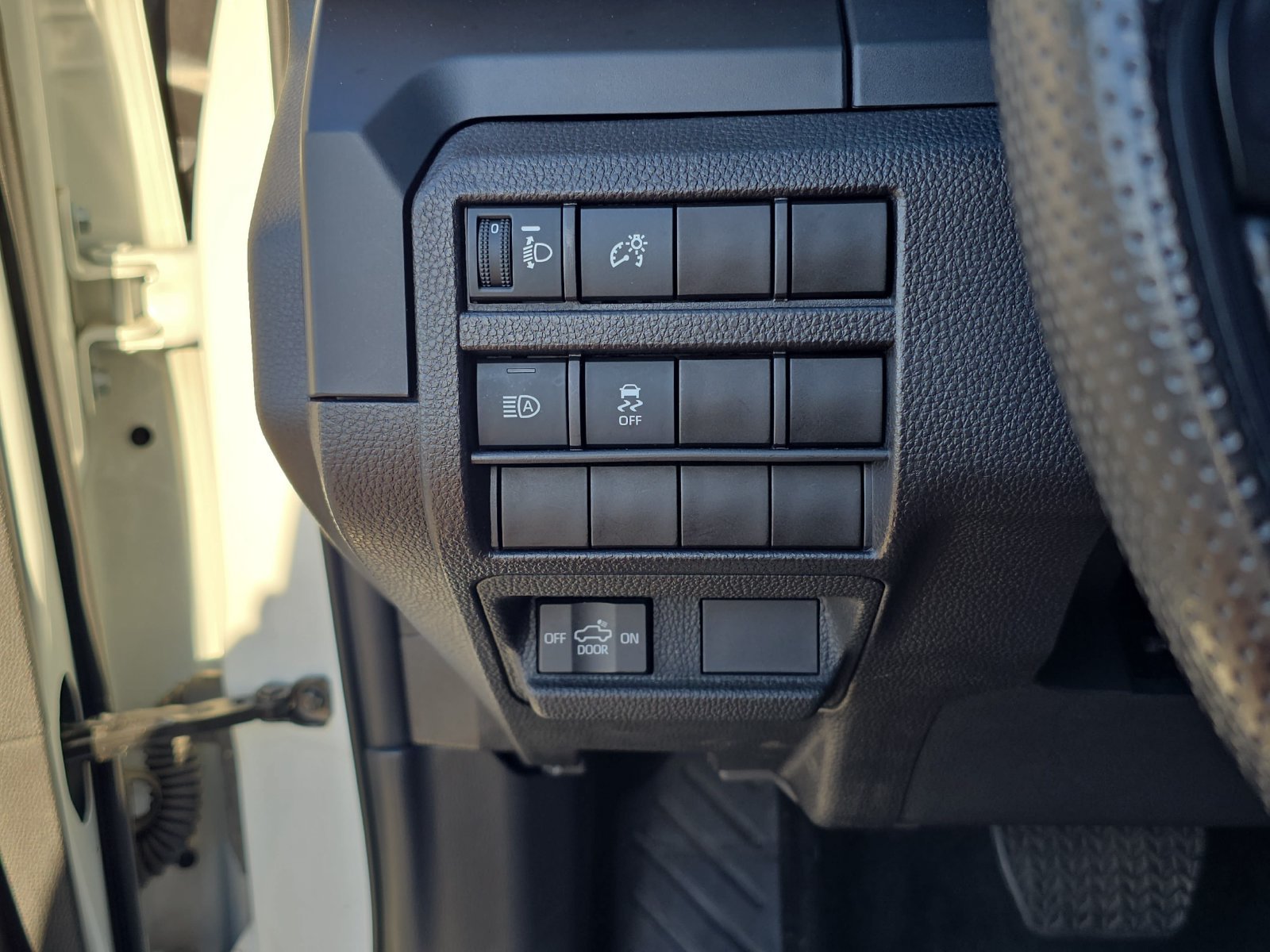 Used 2025 Toyota Tacoma SR RWD image 23