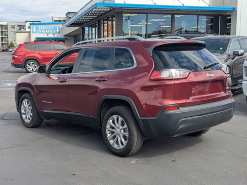 Used 2019 Jeep Cherokee Latitude w/ Popular Appearance Group image 7