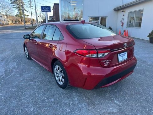 Used 2020 Toyota Corolla LE w/ Carpet Mat Package (TMS) image 5