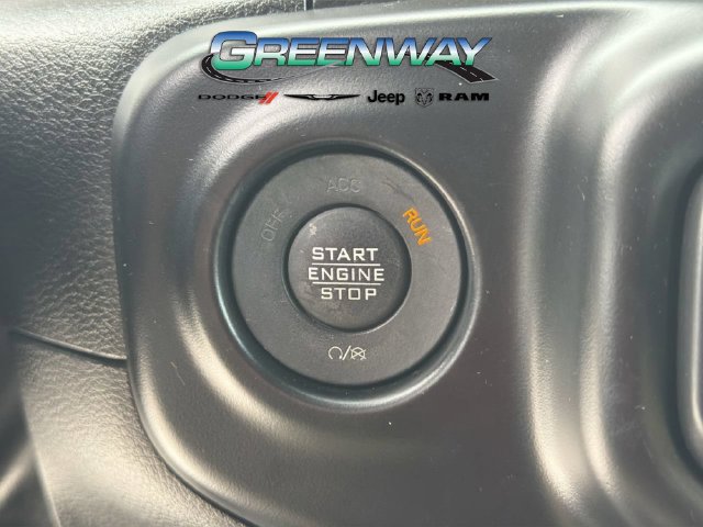 Used 2022 Jeep Wrangler Unlimited Sahara w/ Cold Weather Group AWD/4WD image 29
