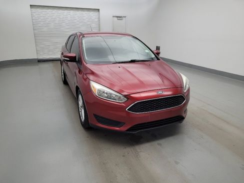 Used 2016 Ford Focus SE FWD image 14