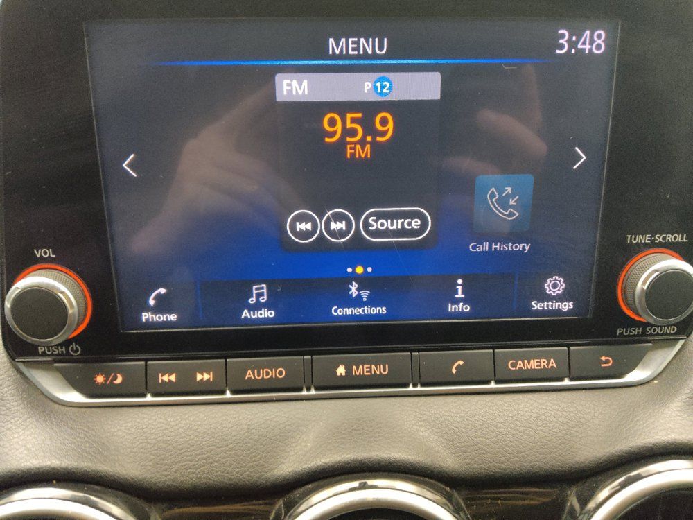 Used 2020 Nissan Sentra SV FWD image 25