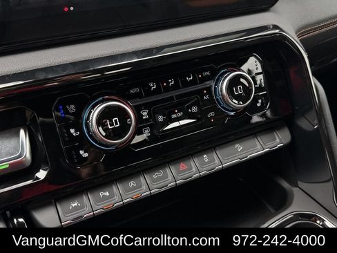New 2026 GMC Sierra 1500 AT4 w/ AT4 Premium Package AWD/4WD image 16