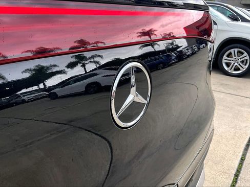 Used 2023 Mercedes-Benz EQS 450+ SUV image 30