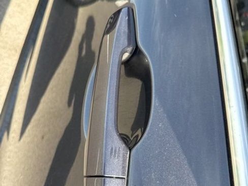 Used 2018 Honda CR-V EX image 13