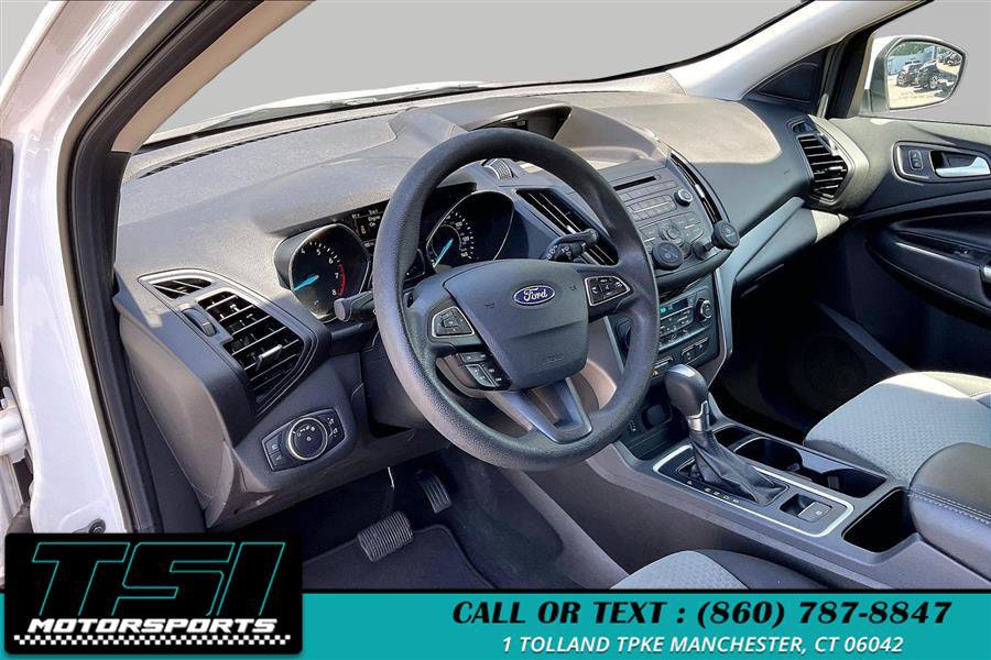 Used 2017 Ford Escape SE AWD/4WD image 14