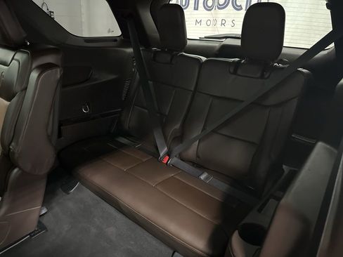 Used 2023 Ford Explorer King Ranch w/ Technology Package AWD/4WD image 24