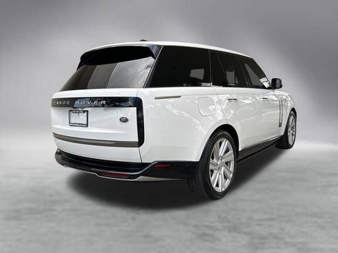 Used 2023 Land Rover Range Rover SE AWD/4WD image 3