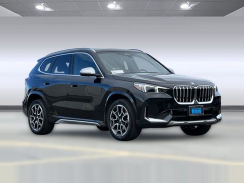 Certified 2023 BMW X1 xDrive28i w/ Convenience Package image 7