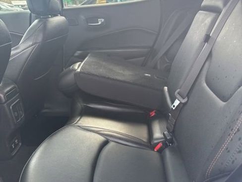Used 2021 Jeep Compass Limited w/ Sun and Sound Group AWD/4WD image 18