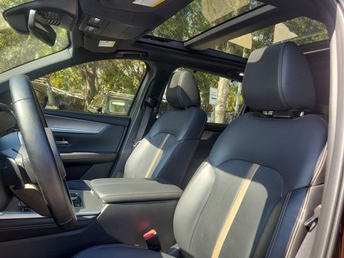 Used 2024 MAZDA CX-90 3.3 Turbo w/ Premium Plus Pkg image 21