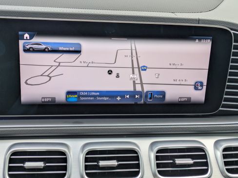 Used 2025 Mercedes-Benz GLE 53 AMG 4MATIC Coupe image 22