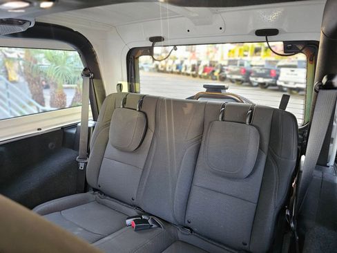 Used 2020 Jeep Wrangler Sport image 24