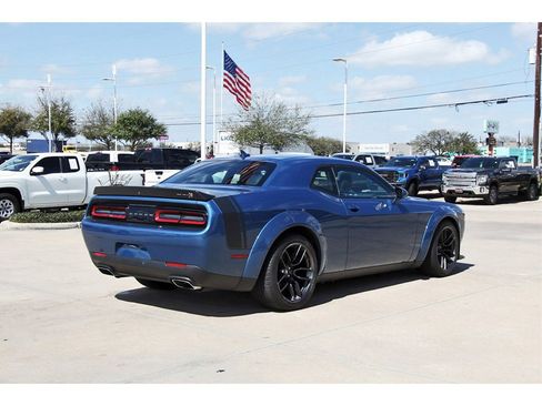 Used 2022 Dodge Challenger R/T Scat Pack image 6