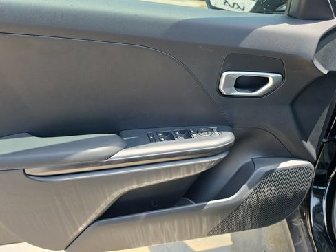 New 2026 Kia K4 FWD image 16